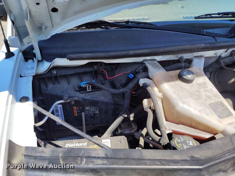 image for item YA3618 2020 GMC Savana 2500 van