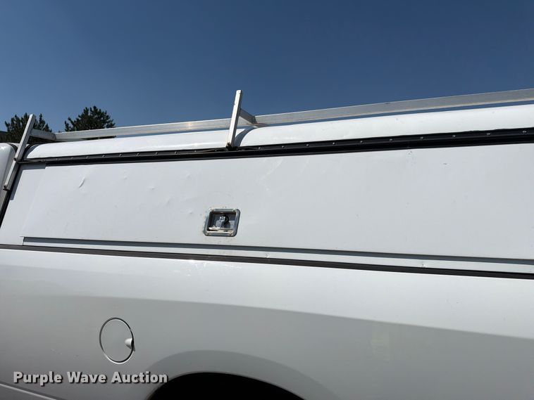 image for item YA3621 2019 RAM 1500 pickup truck