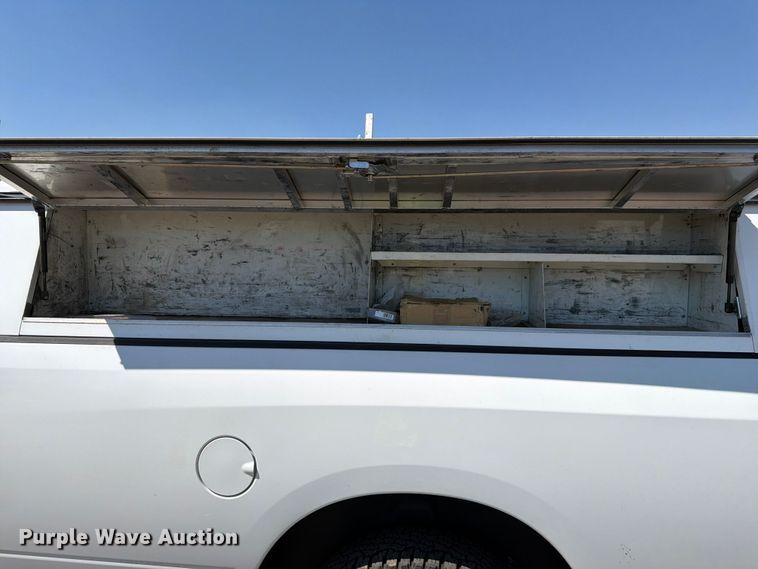 image for item YA3621 2019 RAM 1500 pickup truck