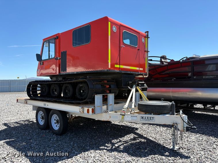 image for item YA3732 1987 LMC 1500 track carrier