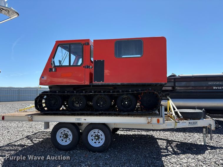 image for item YA3732 1987 LMC 1500 track carrier