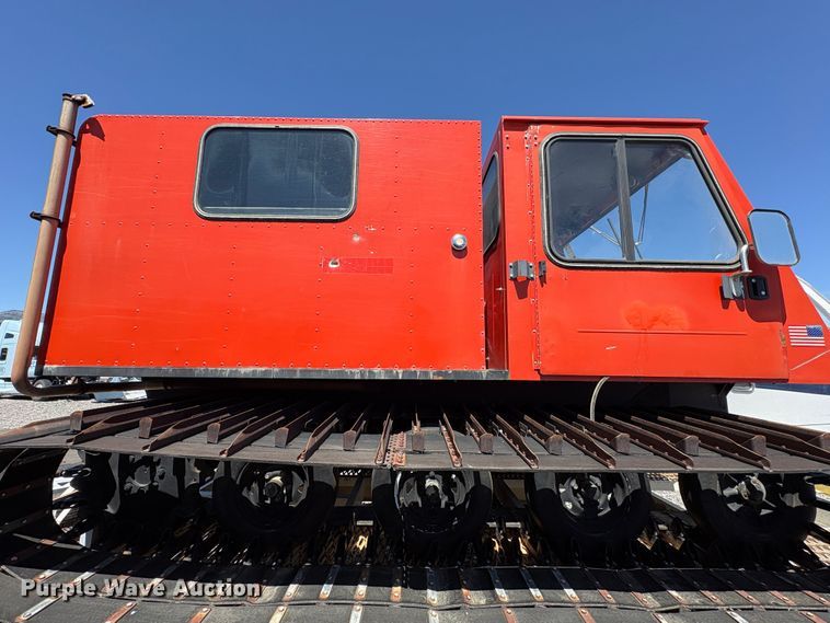 image for item YA3732 1987 LMC 1500 track carrier
