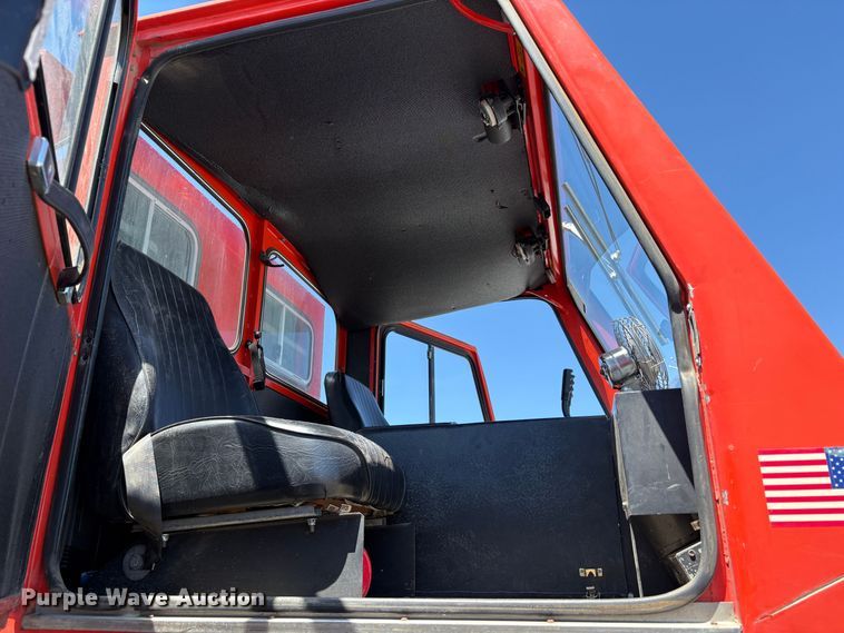 image for item YA3732 1987 LMC 1500 track carrier
