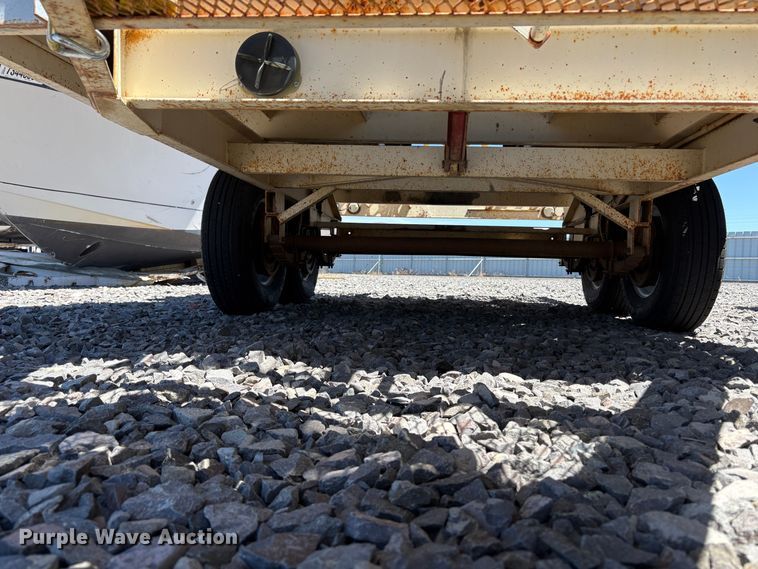 image for item YA3732 1987 LMC 1500 track carrier