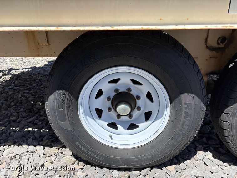image for item YA3732 1987 LMC 1500 track carrier