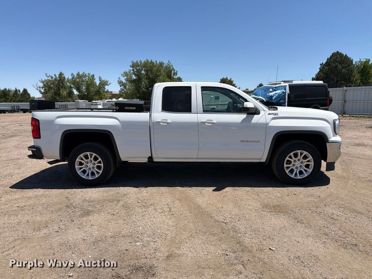 image for item YA3782 2018 GMC Sierra 1500 Ext. Cab pickup truck