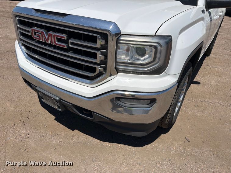 image for item YA3782 2018 GMC Sierra 1500 Ext. Cab pickup truck