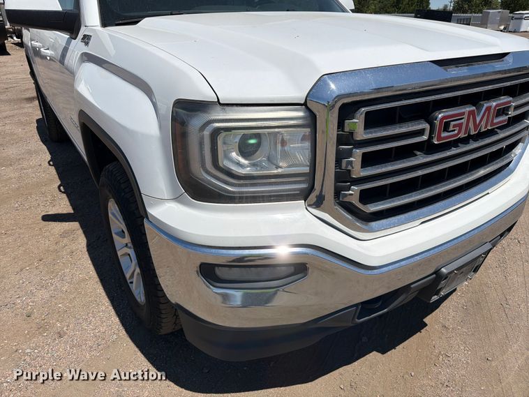 image for item YA3782 2018 GMC Sierra 1500 Ext. Cab pickup truck