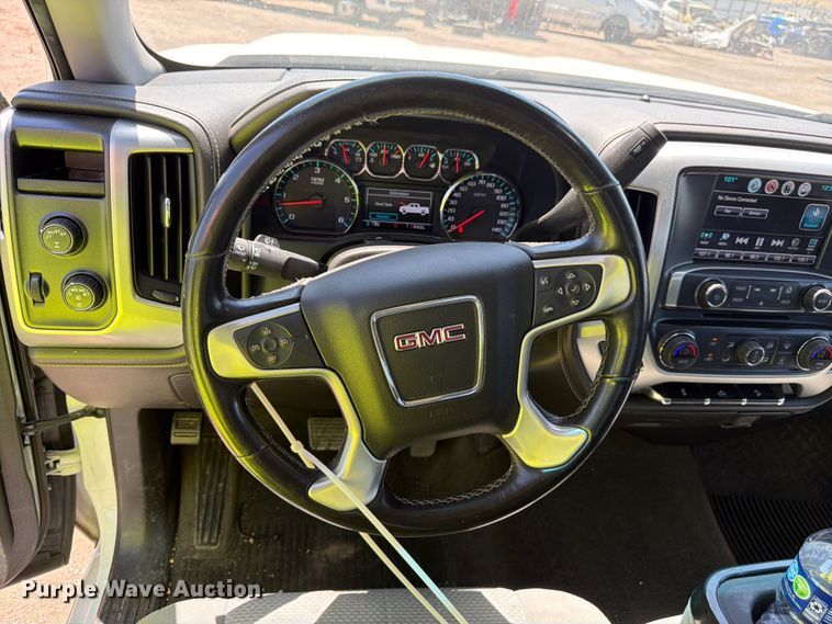 image for item YA3782 2018 GMC Sierra 1500 Ext. Cab pickup truck