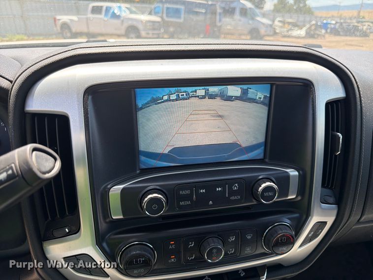 image for item YA3782 2018 GMC Sierra 1500 Ext. Cab pickup truck