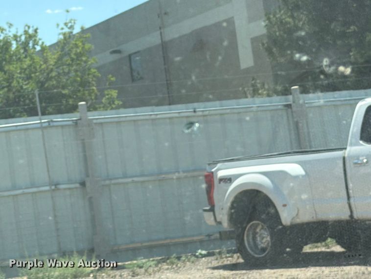 image for item YA3782 2018 GMC Sierra 1500 Ext. Cab pickup truck