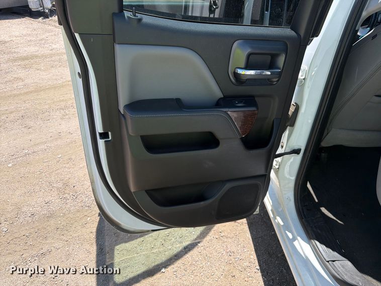 image for item YA3782 2018 GMC Sierra 1500 Ext. Cab pickup truck