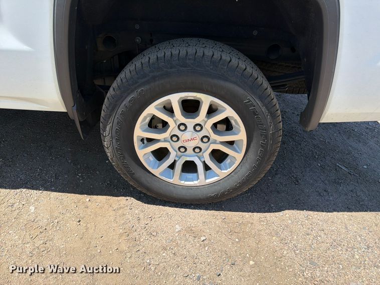 image for item YA3782 2018 GMC Sierra 1500 Ext. Cab pickup truck