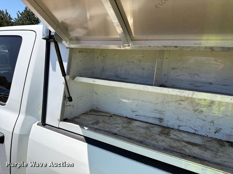 image for item YA3783 2021 RAM 1500 Ext. Cab pickup truck