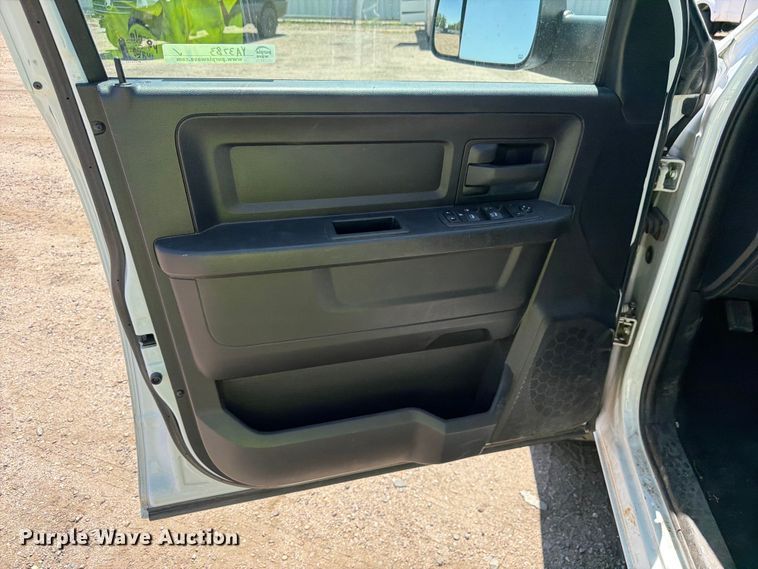 image for item YA3783 2021 RAM 1500 Ext. Cab pickup truck