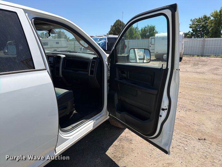 image for item YA3783 2021 RAM 1500 Ext. Cab pickup truck