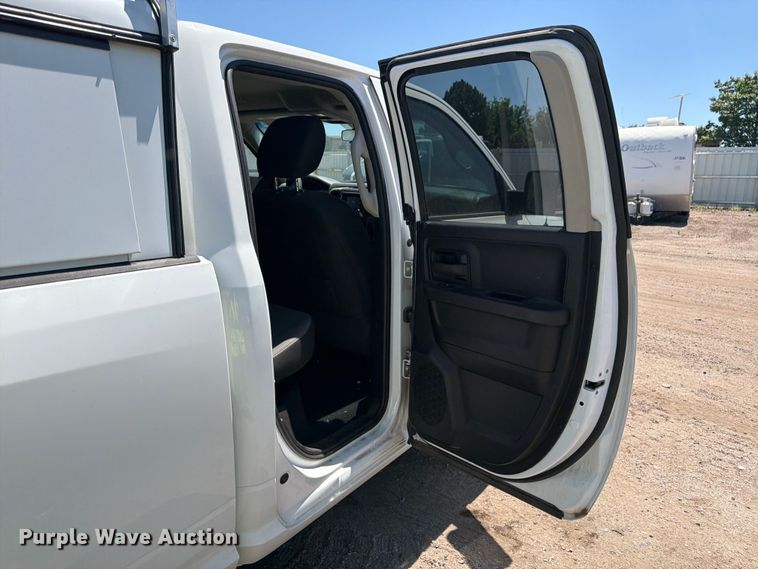 image for item YA3783 2021 RAM 1500 Ext. Cab pickup truck