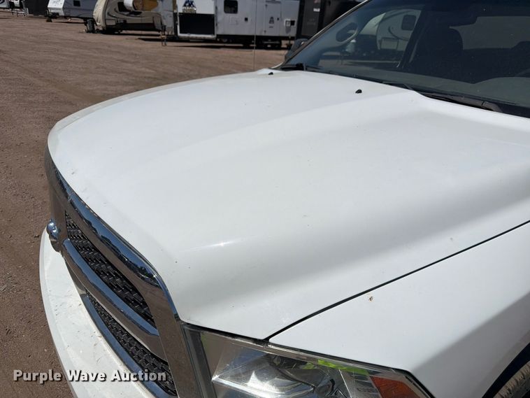 image for item YA3784 2019 RAM 1500 pickup truck