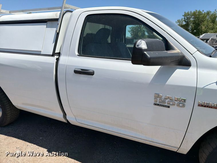 image for item YA3784 2019 RAM 1500 pickup truck