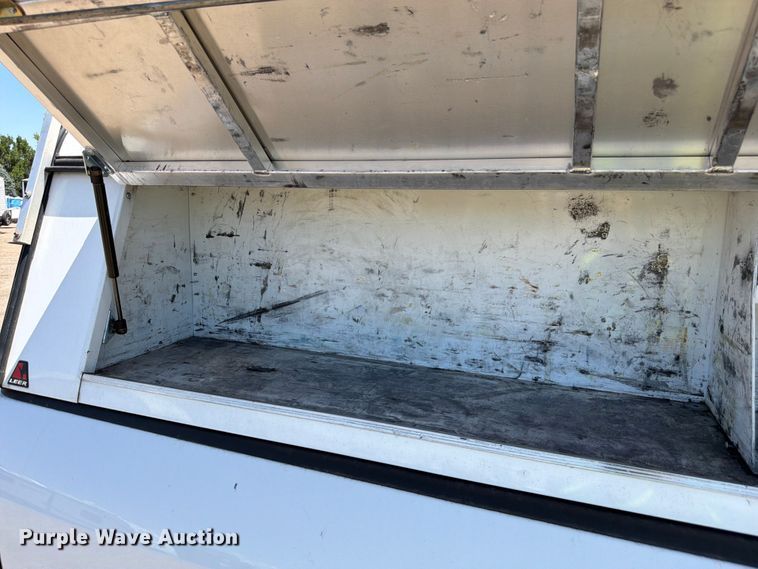 image for item YA3784 2019 RAM 1500 pickup truck