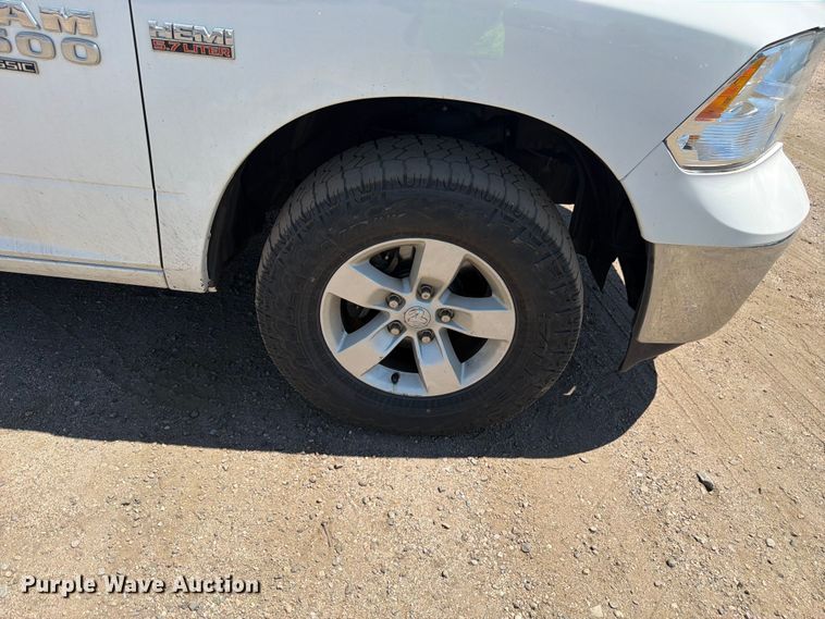 image for item YA3784 2019 RAM 1500 pickup truck