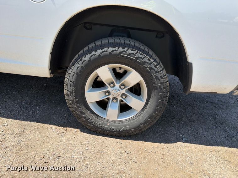 image for item YA3784 2019 RAM 1500 pickup truck