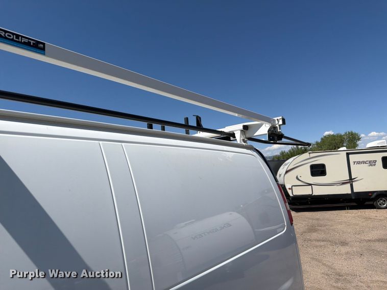 image for item YA3786 2020 Chevrolet Express 2500 van