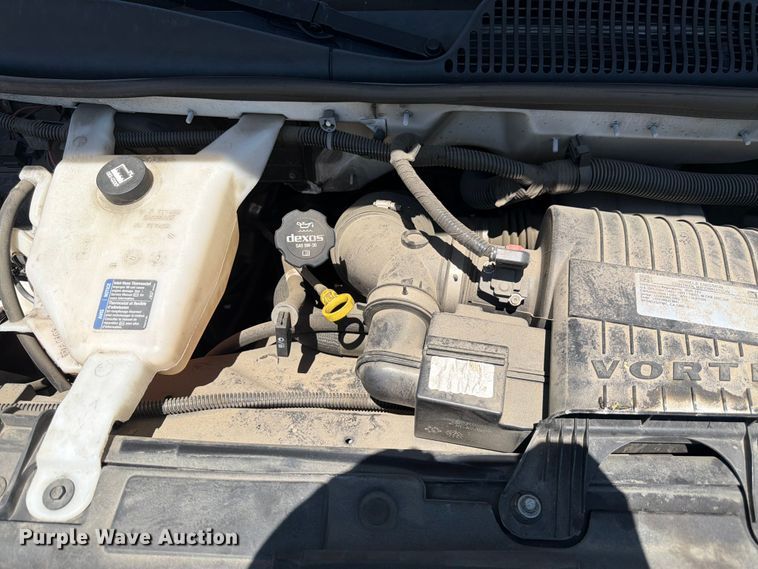 image for item YA3786 2020 Chevrolet Express 2500 van