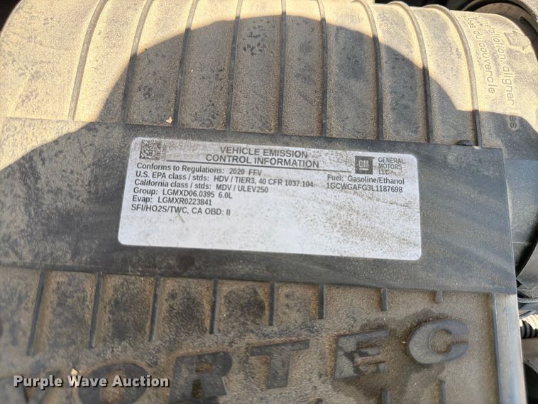 image for item YA3786 2020 Chevrolet Express 2500 van