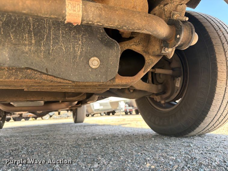 image for item YA3786 2020 Chevrolet Express 2500 van