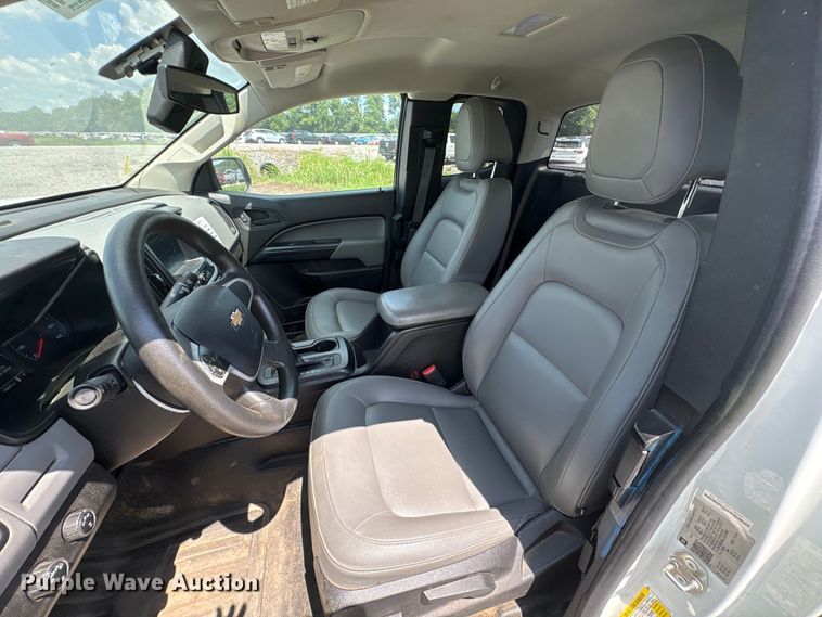 image for item YA3883 2018 Chevrolet Colorado Ext. Cab pickup truck