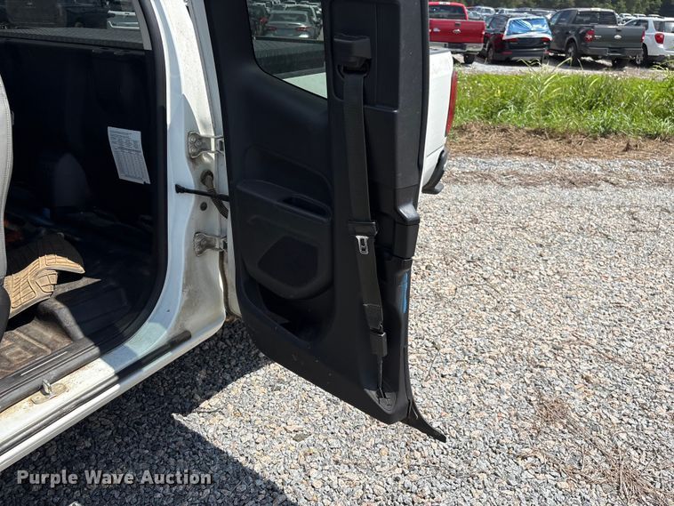 image for item YA3883 2018 Chevrolet Colorado Ext. Cab pickup truck