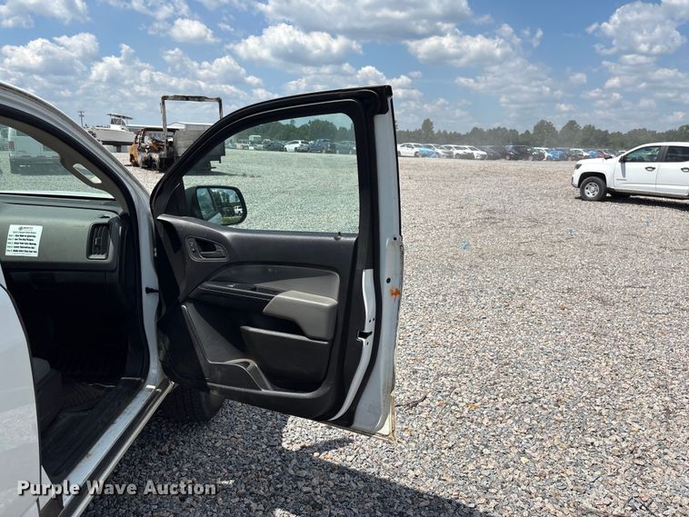 image for item YA3883 2018 Chevrolet Colorado Ext. Cab pickup truck