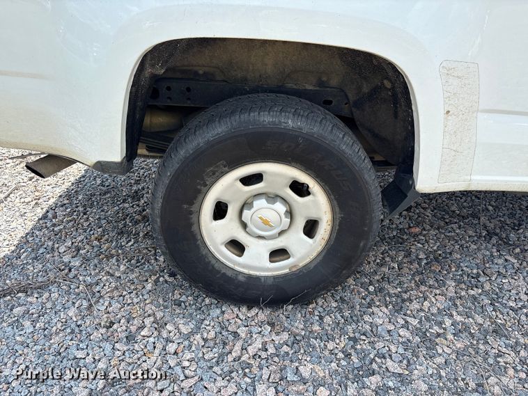 image for item YA3883 2018 Chevrolet Colorado Ext. Cab pickup truck