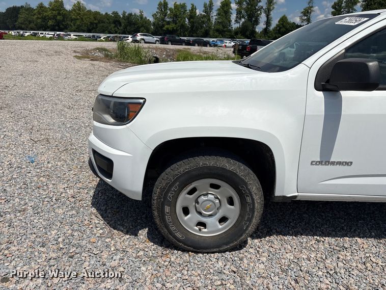 image for item YA3885 2020 Chevrolet Colorado Ext. Cab pickup truck