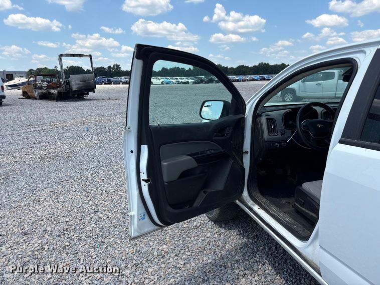 image for item YA3885 2020 Chevrolet Colorado Ext. Cab pickup truck