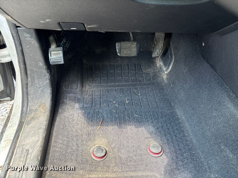 image for item YA3885 2020 Chevrolet Colorado Ext. Cab pickup truck