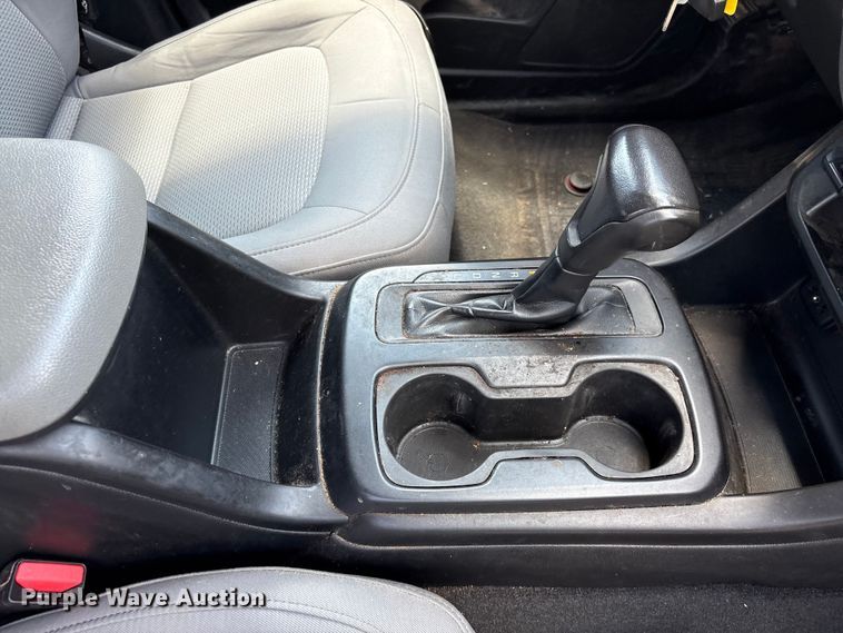 image for item YA3885 2020 Chevrolet Colorado Ext. Cab pickup truck