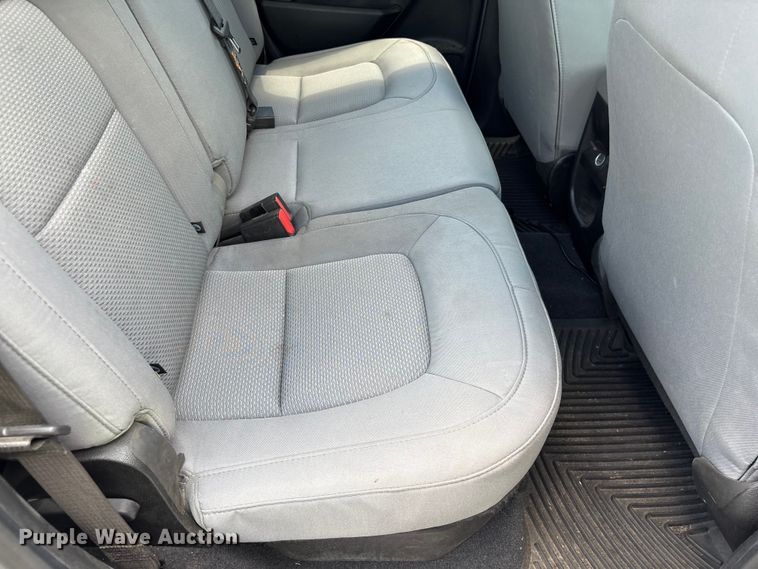 image for item YA3885 2020 Chevrolet Colorado Ext. Cab pickup truck