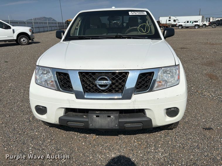 image for item YA3892 2017 Nissan Frontier Ext. Cab pickup truck