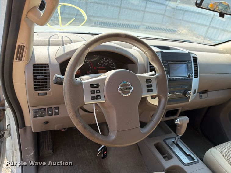 image for item YA3892 2017 Nissan Frontier Ext. Cab pickup truck