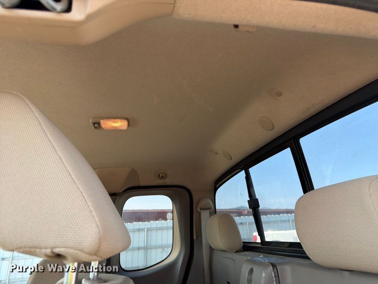 image for item YA3892 2017 Nissan Frontier Ext. Cab pickup truck