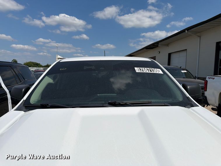 image for item YA3899 2022 Ford Ranger Crew Cab pickup truck