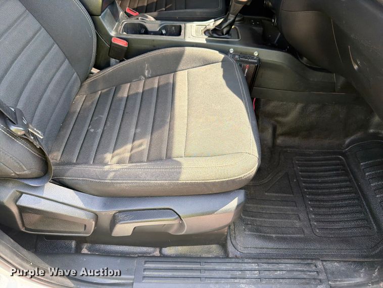 image for item YA3899 2022 Ford Ranger Crew Cab pickup truck