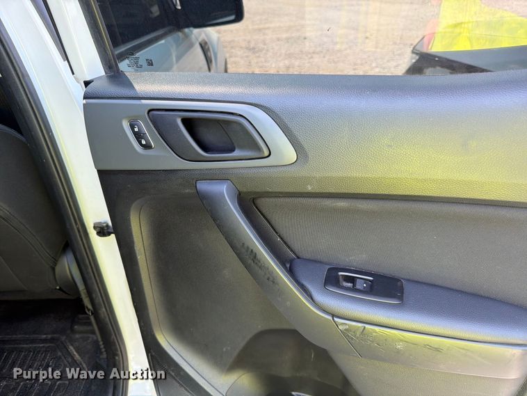 image for item YA3899 2022 Ford Ranger Crew Cab pickup truck