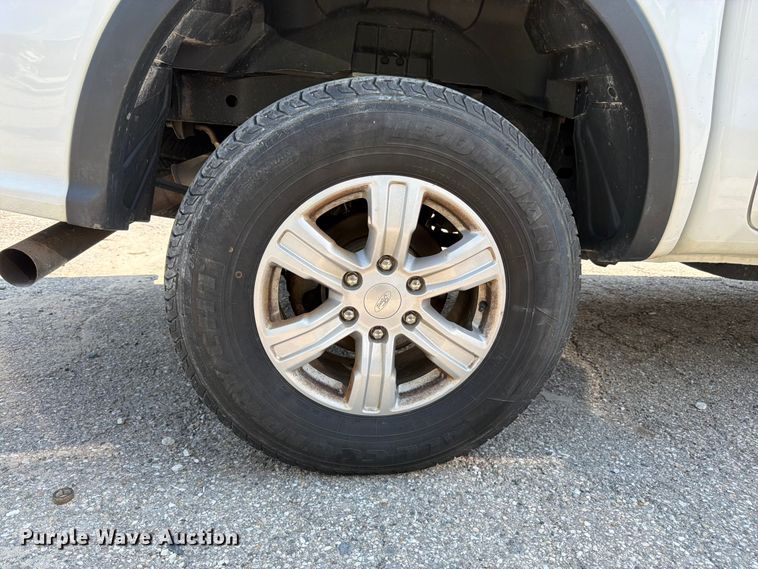 image for item YA3899 2022 Ford Ranger Crew Cab pickup truck