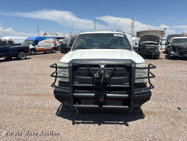 image for item YA3987 2015 Ford F250 Super Duty Ext. Cab utility bed pickup truck