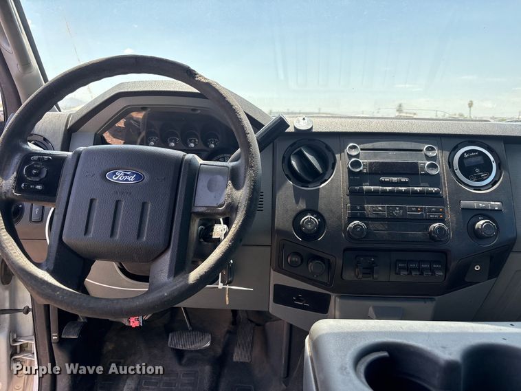 image for item YA3987 2015 Ford F250 Super Duty Ext. Cab utility bed pickup truck