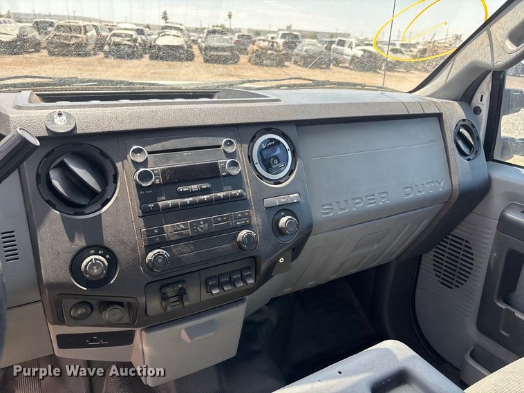 image for item YA3987 2015 Ford F250 Super Duty Ext. Cab utility bed pickup truck