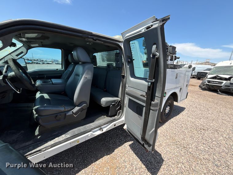 image for item YA3987 2015 Ford F250 Super Duty Ext. Cab utility bed pickup truck
